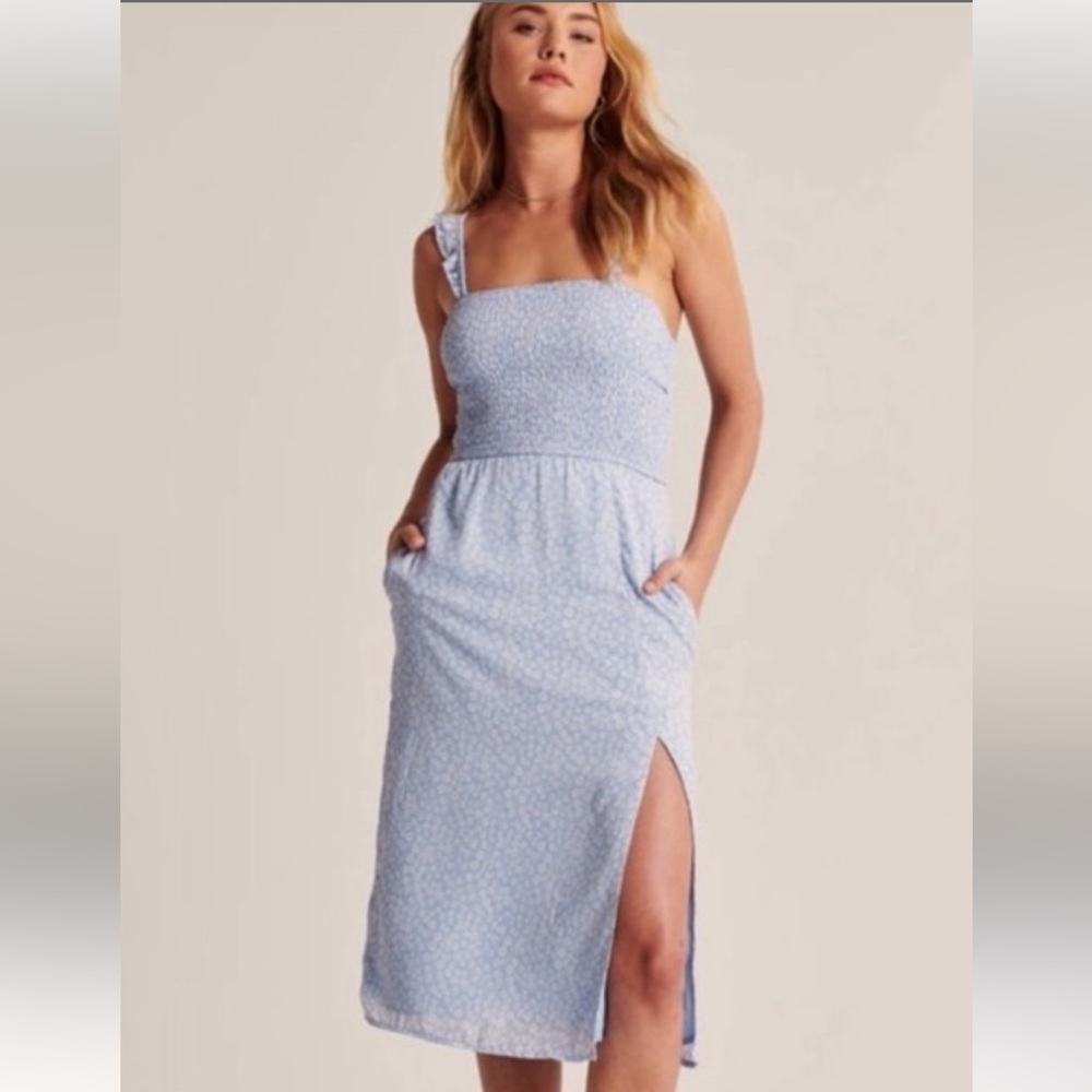 Abercrombie & Fitch Smocked Midi Dress